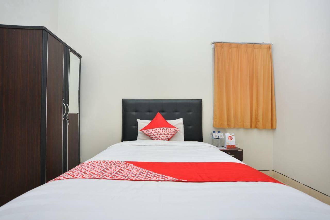 Oyo 743 Garden Guesthouse Maguwo Exterior photo