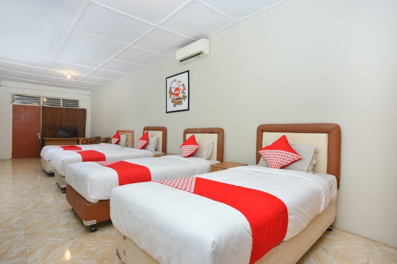 Oyo 743 Garden Guesthouse Maguwo Exterior photo